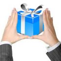 hands-gift