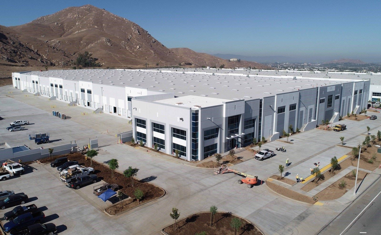 Logistics Plus Riverside warehouse