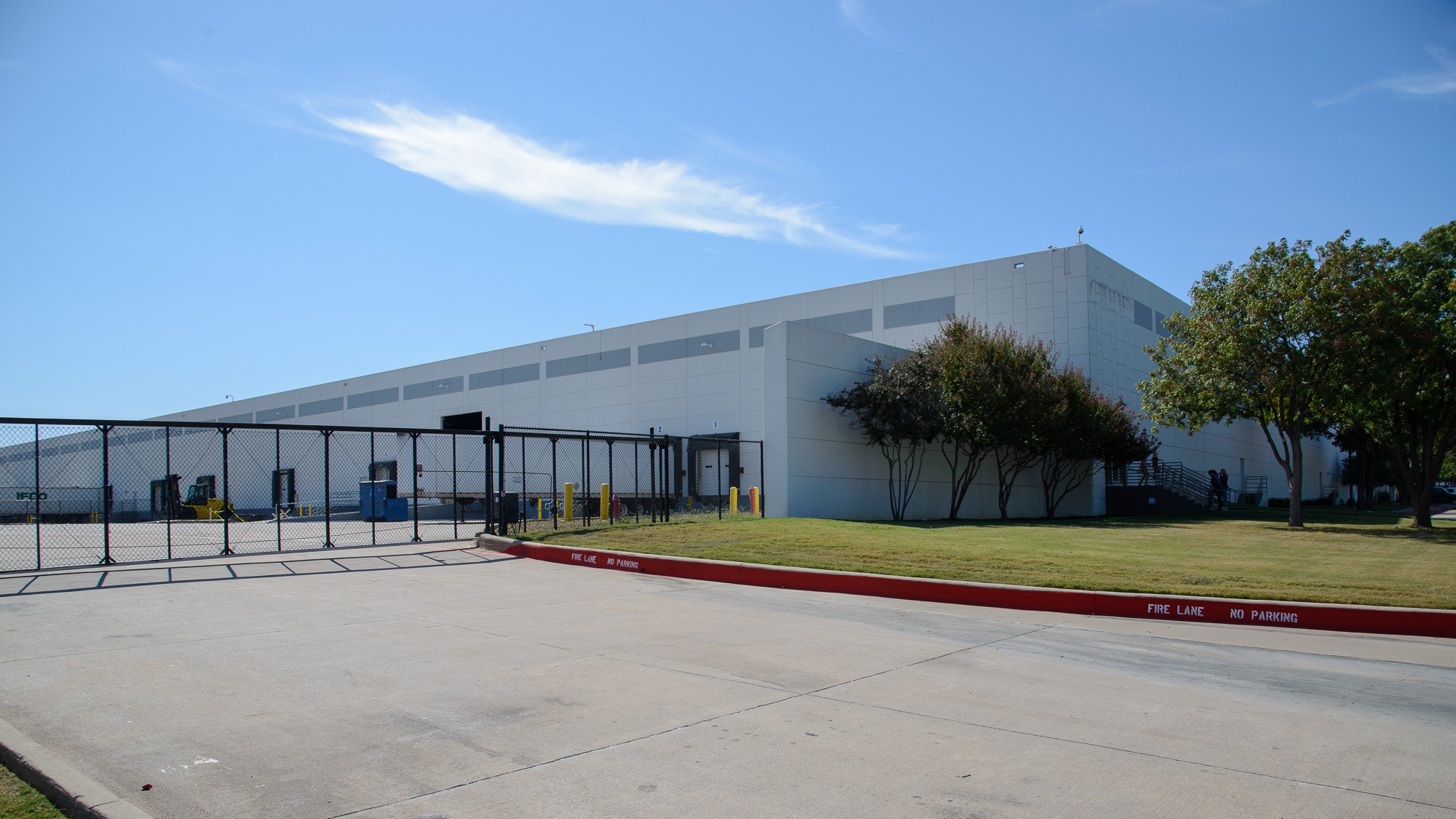New Dallas/Fort Worth, TX Warehouse Photos