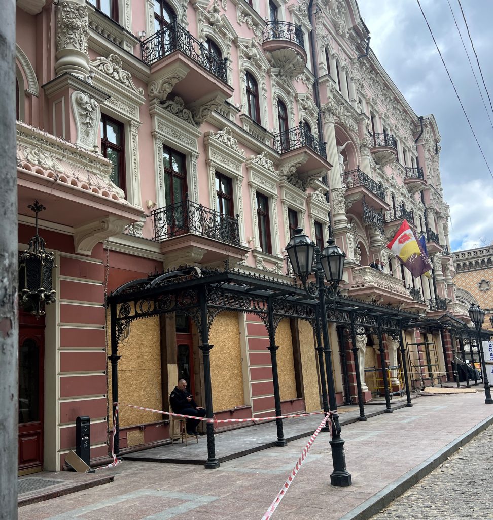 bristol hotel construction