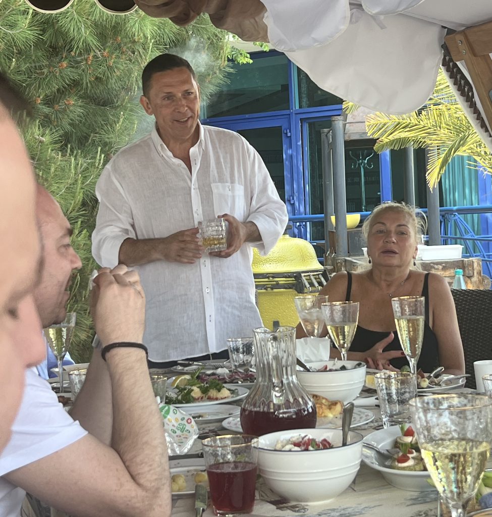 dinner host