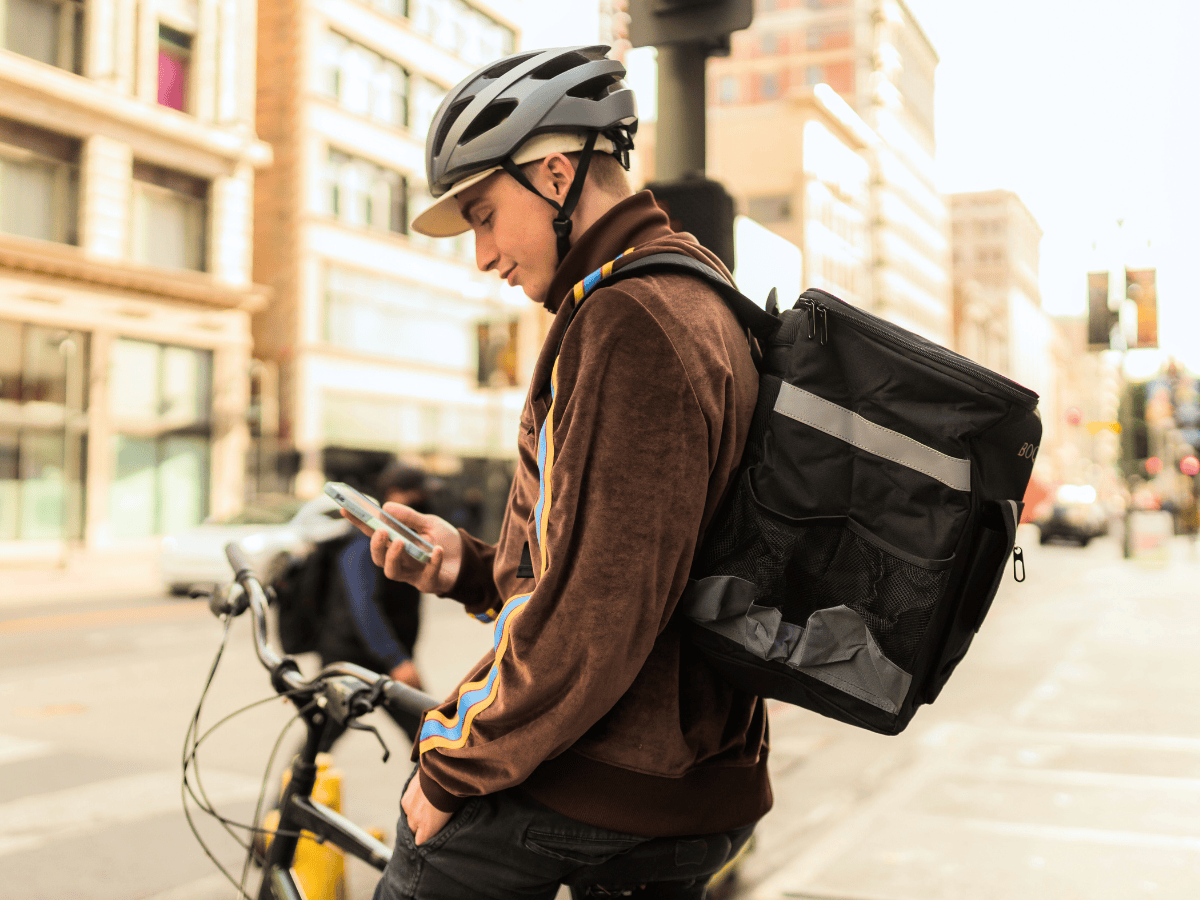delivery tablet image